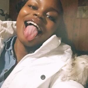 Meet your Posher, Marbria